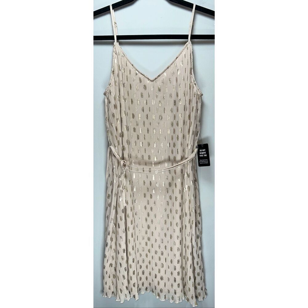 Express gold dress size Medium